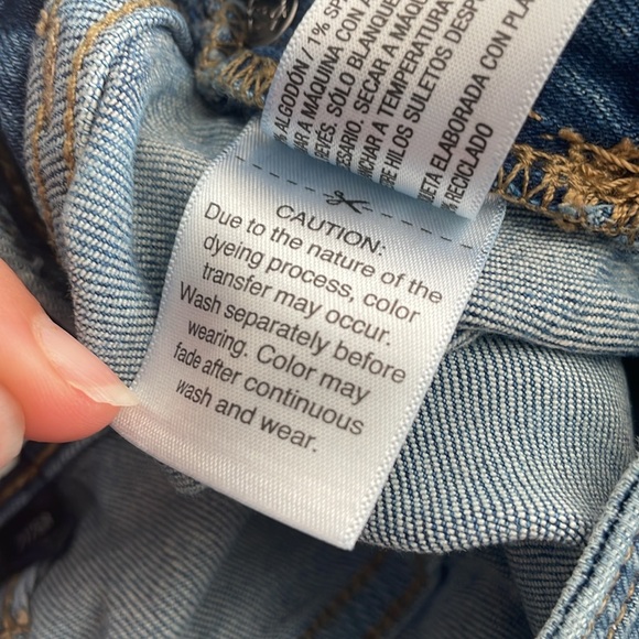 Universal Threads High-Rise Raw Hem Taper Denim Cropped Overalls Size 2 26R - Picture 10 of 11